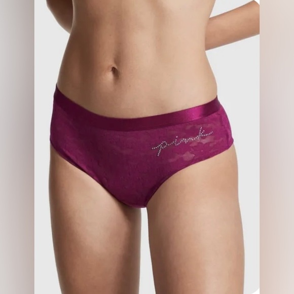 Victoria's Secret Pink Everywhere
Push Up Bra Panty 36C 42B Shine
Straps Magenta - Picture 7 of 8